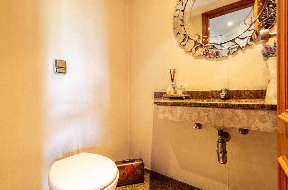 Apartamento, 3 quartos, 130 m² - Foto 2