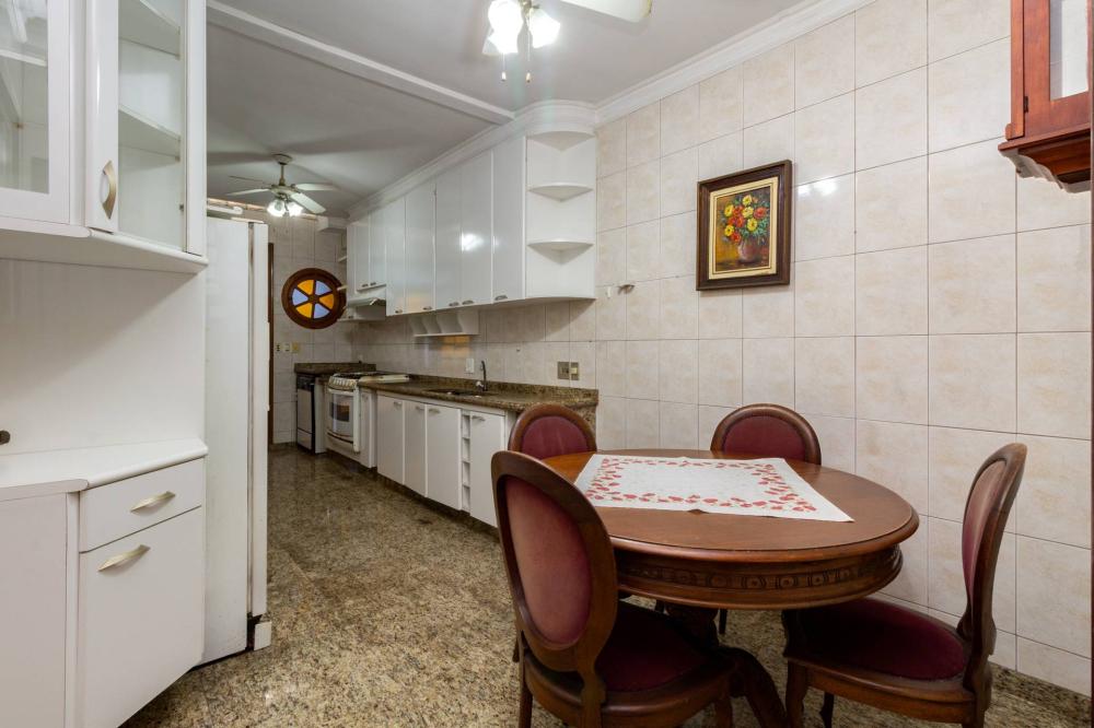 Casa, 3 quartos, 285 m² - Foto 21