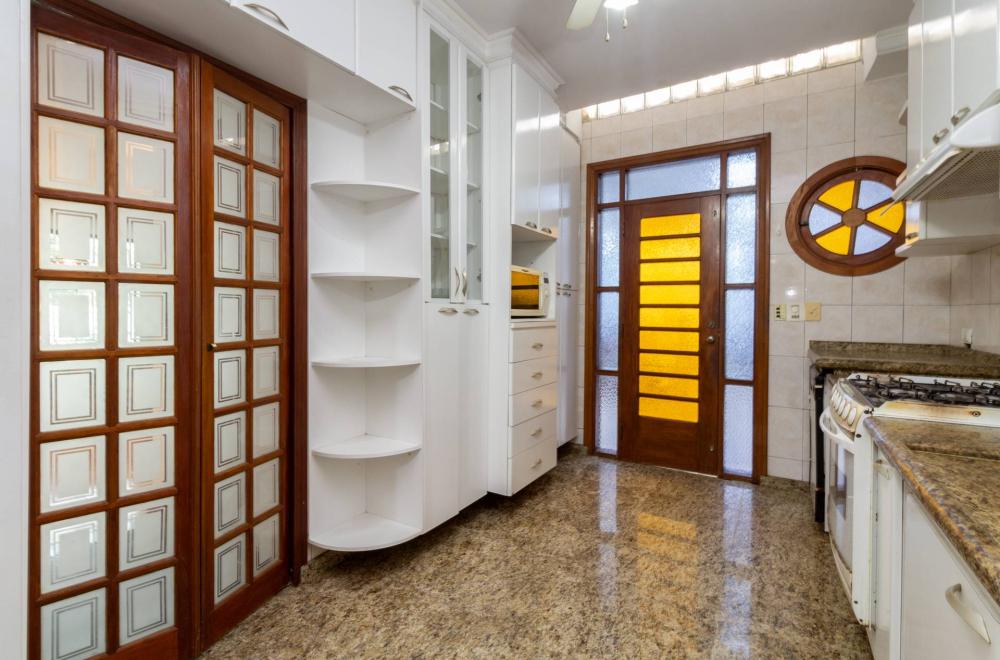 Casa, 3 quartos, 285 m² - Foto 25