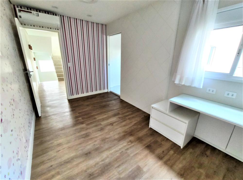 Casa, 3 quartos, 264 m² - Foto 24