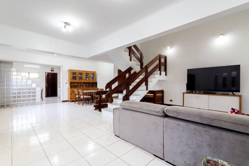 Casa, 3 quartos, 271 m² - Foto 2