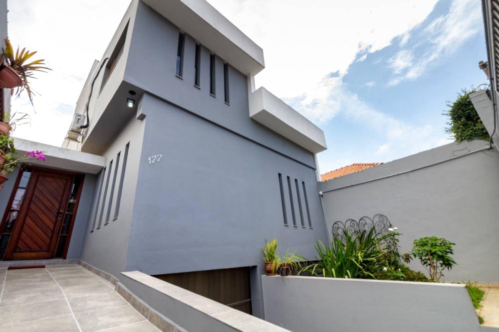Casa, 3 quartos, 271 m² - Foto 1
